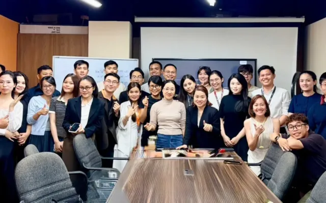 Ảnh hoạt động của Nguyễn Công Thiện