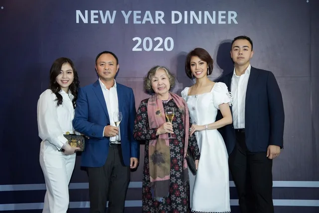 “Nữ Cường Nhân” Nguyễn Thị Sơn Hé Mở Kế Hoạch Đưa Giáo Dục Vào Các Siêu Dự Án Bất Động Sản Của Sơn Kim