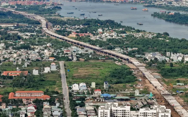 BIDV Ngưng Cho Vay Dự Án Bất Động Sản: Phân Tích Tác Động và Triển Vọng Thị Trường