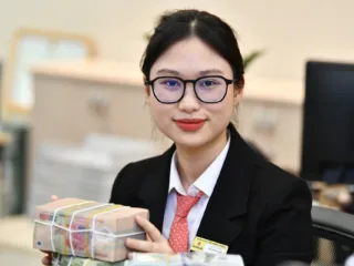 Cơ Hội và Thách Thức: Phân Tích Chuyên Sâu Lãi suất ngân hàng & Giá Vàng 28/2/2026 Ảnh Hưởng Đến Thị Trường Bất Động Sản