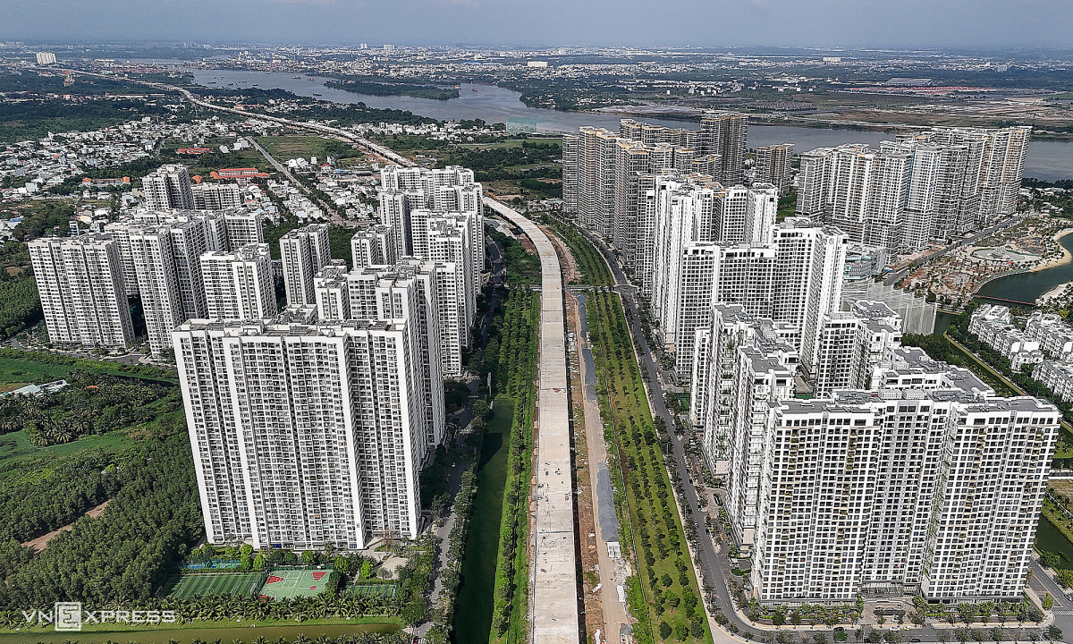 Một Năm Chung Cư Hà Nội, Đà Nẵng, TP HCM Đua Tăng Giá: Phân Tích Chuyên Sâu