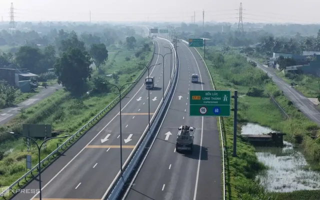 Cao tốc Bến Lức – Long Thành thông xe toàn tuyến: Bước ngoặt kết nối Đông – Tây Nam Bộ