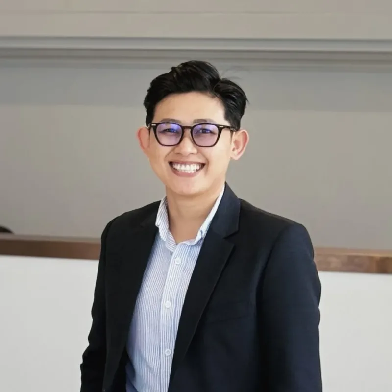 Chân dung Chau Thảo