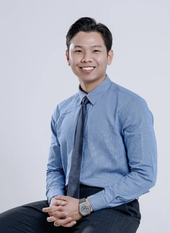 Chân dung Phùng Mạnh Khang