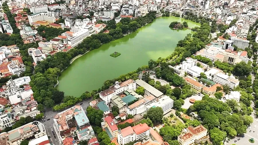 Toàn cảnh hồ Hoàn Kiếm nhìn từ trên cao, khu vực dự án tái thiết giao Sun Group